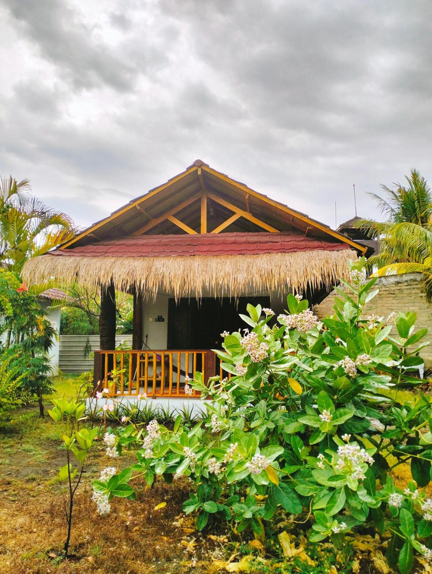 Tangga Bungalows Gili Air Extérieur photo