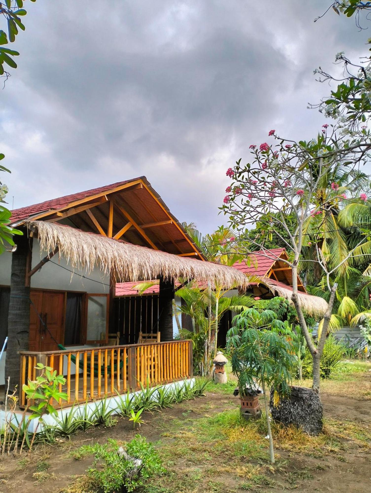 Tangga Bungalows Gili Air Extérieur photo